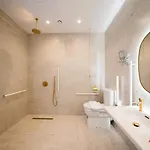 Avalon Boutique 瓦莱塔