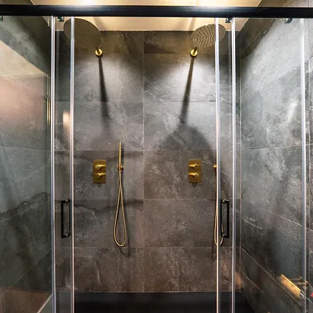 Avalon Boutique Hotel