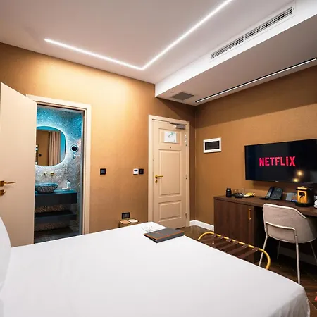 Hotel Avalon Boutique *