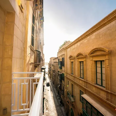 Avalon Boutique Hotel