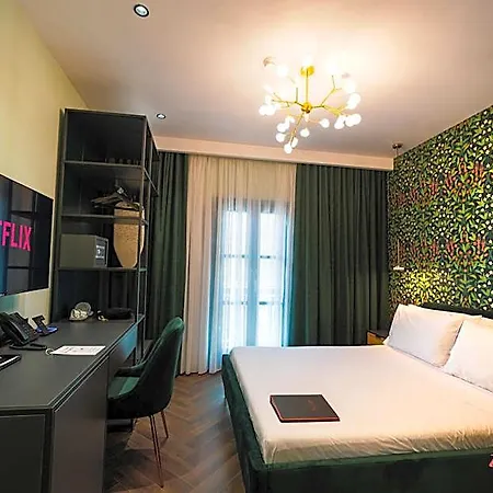 Hotel Avalon Boutique 4*