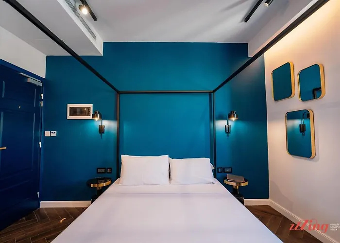 Avalon Boutique * Valletta