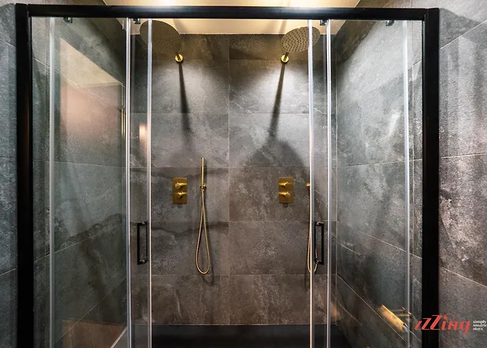 Avalon Boutique Szálloda