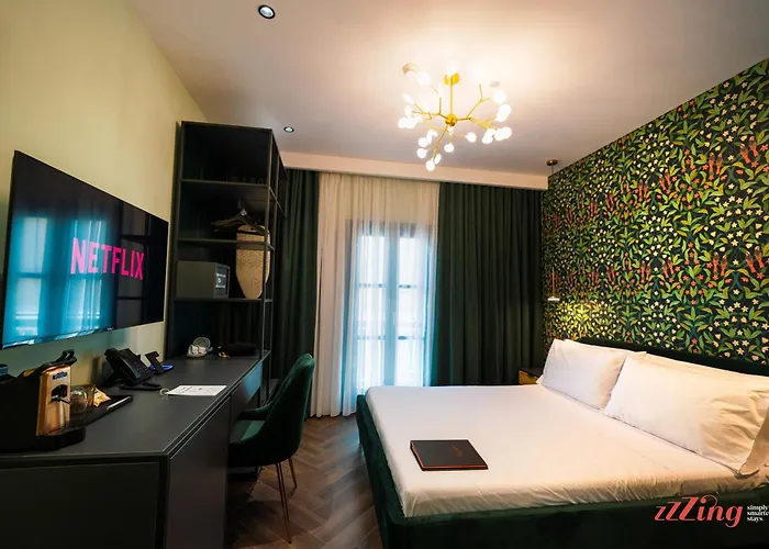 Avalon Boutique Szálloda *