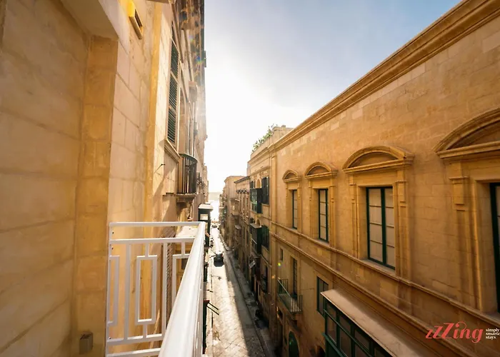 Avalon Boutique Szálloda